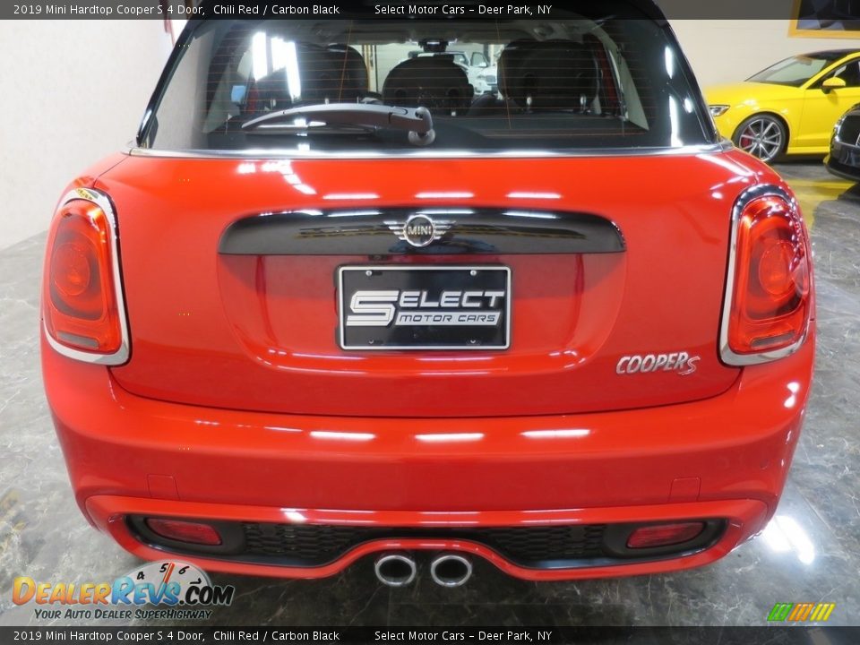 2019 Mini Hardtop Cooper S 4 Door Chili Red / Carbon Black Photo #5