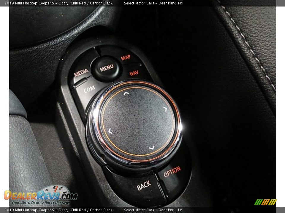 2019 Mini Hardtop Cooper S 4 Door Chili Red / Carbon Black Photo #31
