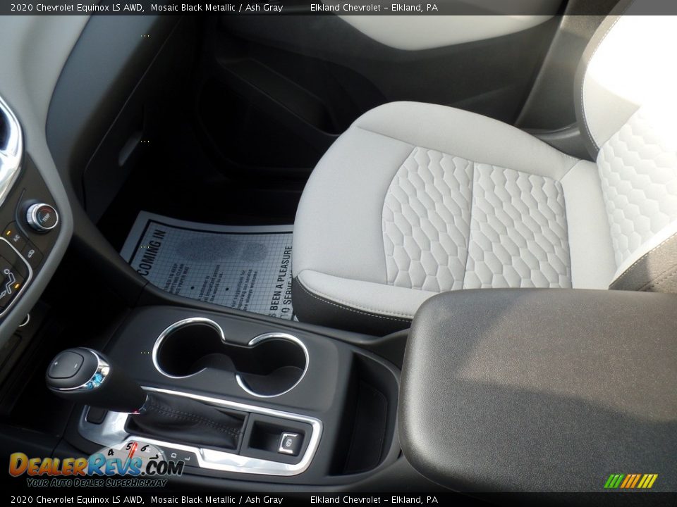 2020 Chevrolet Equinox LS AWD Mosaic Black Metallic / Ash Gray Photo #29