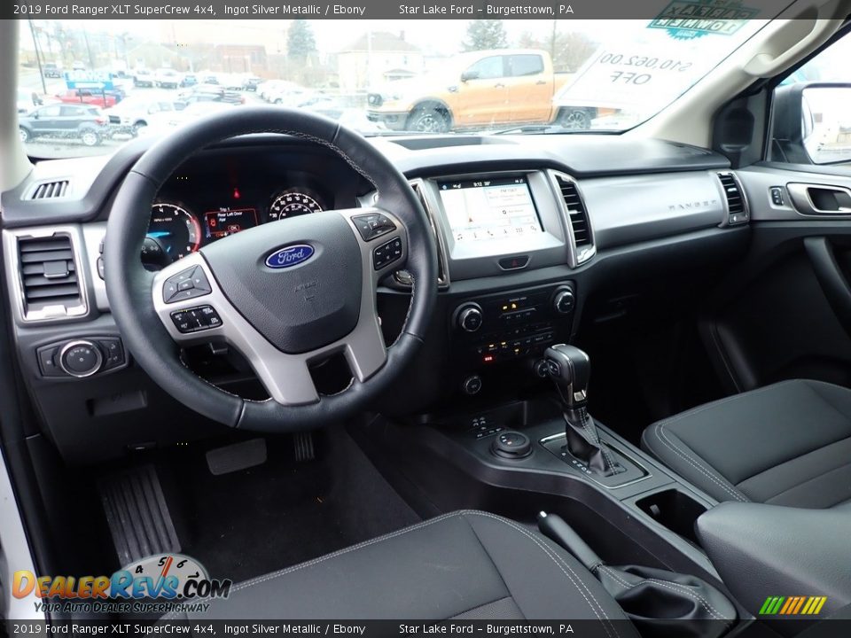 Dashboard of 2019 Ford Ranger XLT SuperCrew 4x4 Photo #12