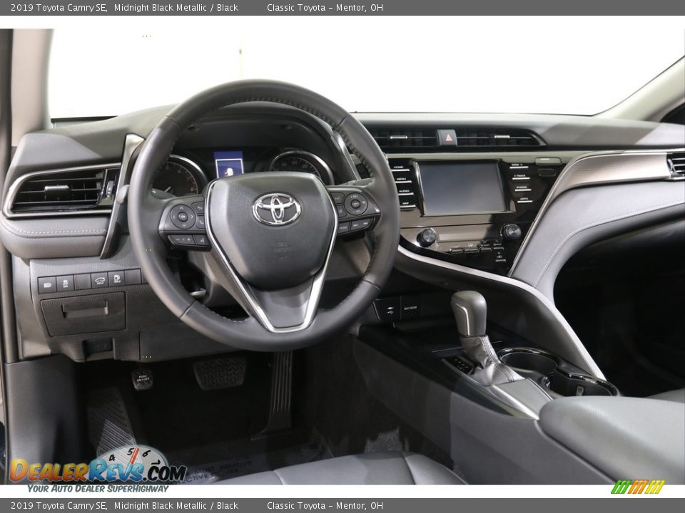2019 Toyota Camry SE Midnight Black Metallic / Black Photo #6
