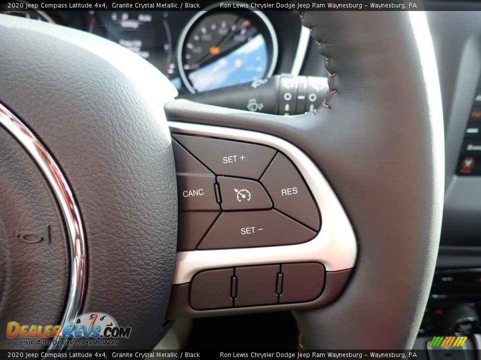 2020 Jeep Compass Latitude 4x4 Granite Crystal Metallic / Black Photo #17