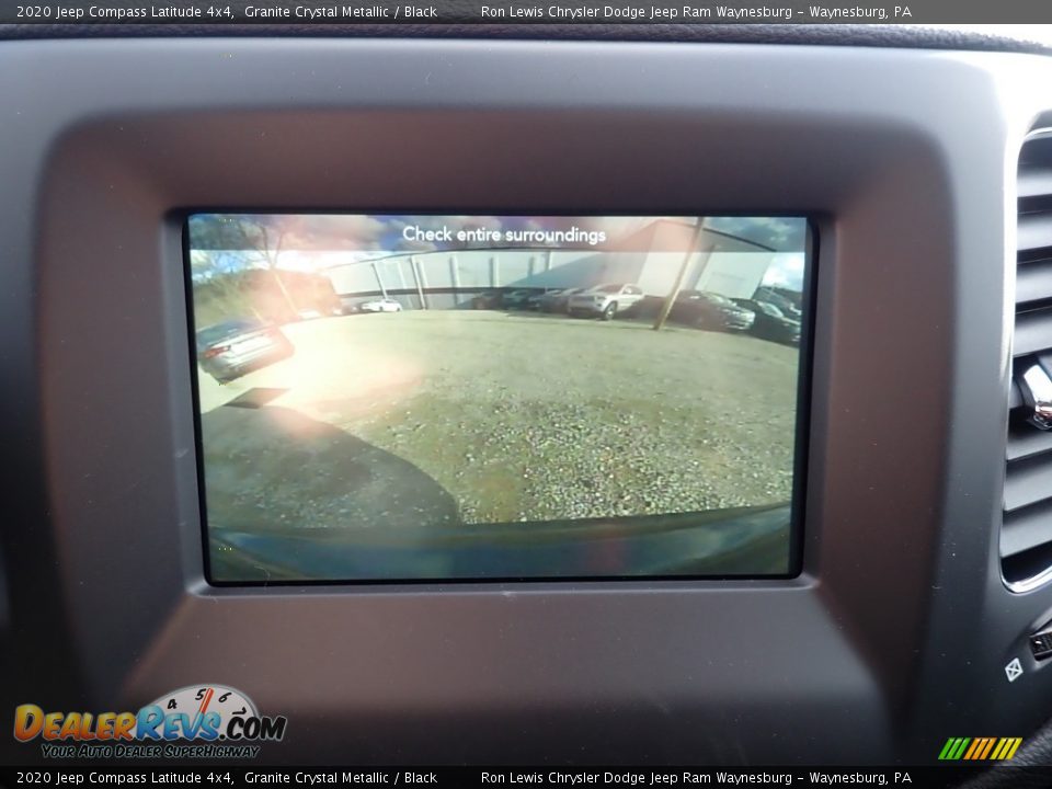 2020 Jeep Compass Latitude 4x4 Granite Crystal Metallic / Black Photo #19