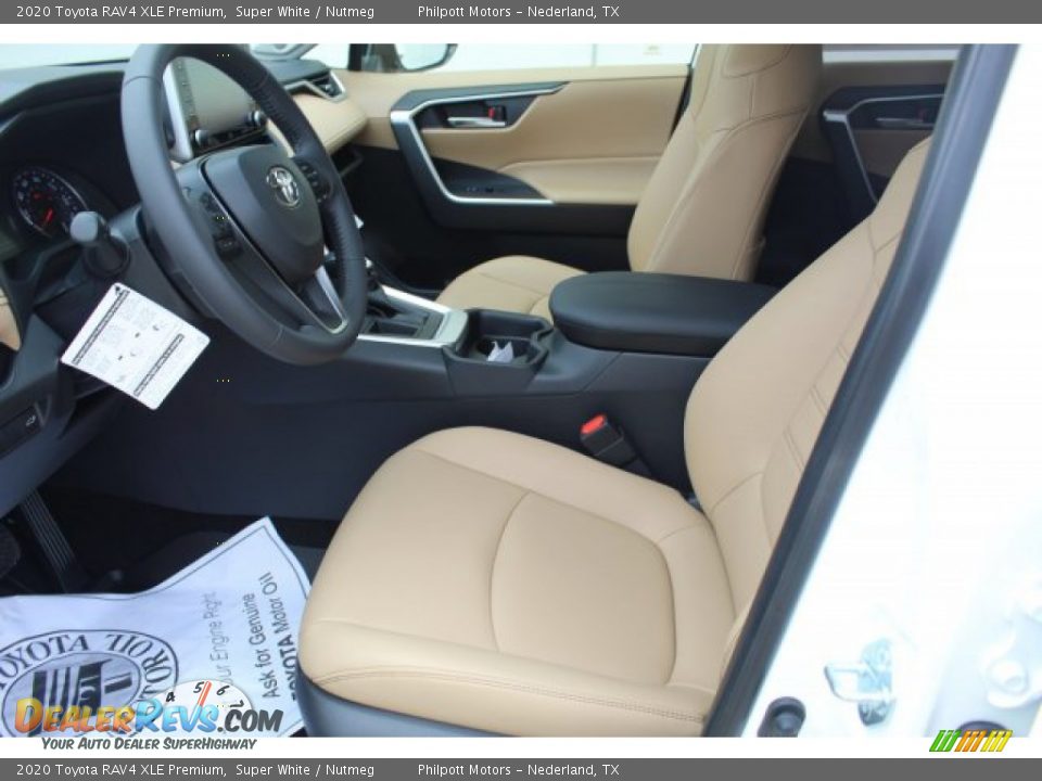 2020 Toyota RAV4 XLE Premium Super White / Nutmeg Photo #10