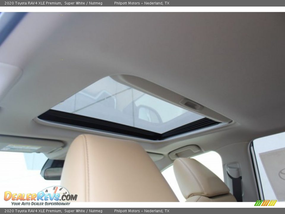 2020 Toyota RAV4 XLE Premium Super White / Nutmeg Photo #21