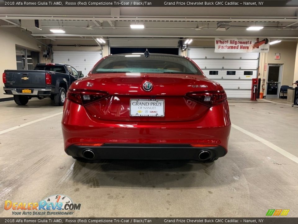 2018 Alfa Romeo Giulia Ti AWD Rosso (Red) Competizione Tri-Coat / Black/Tan Photo #7