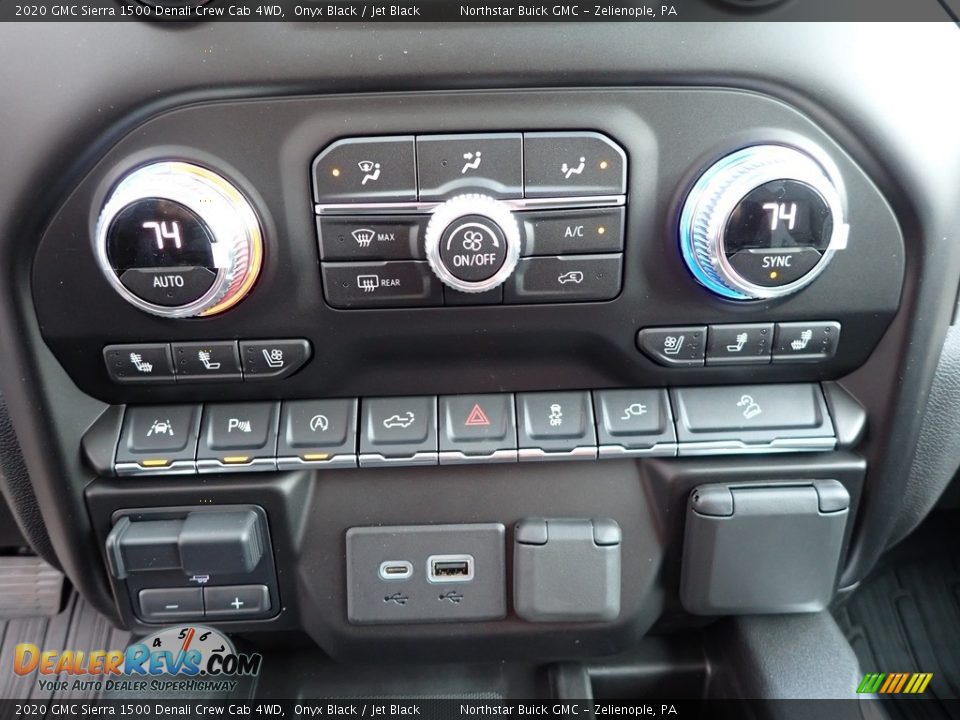 Controls of 2020 GMC Sierra 1500 Denali Crew Cab 4WD Photo #20