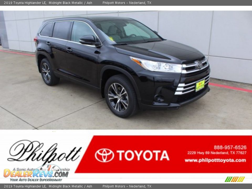 2019 Toyota Highlander LE Midnight Black Metallic / Ash Photo #1