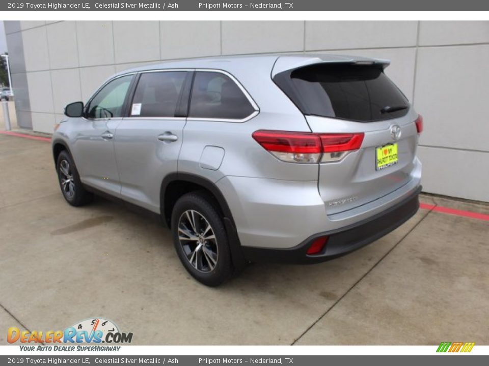 2019 Toyota Highlander LE Celestial Silver Metallic / Ash Photo #6