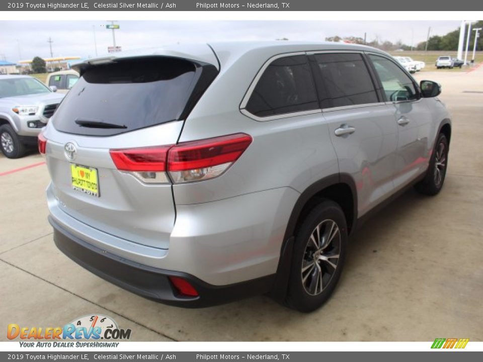 2019 Toyota Highlander LE Celestial Silver Metallic / Ash Photo #8