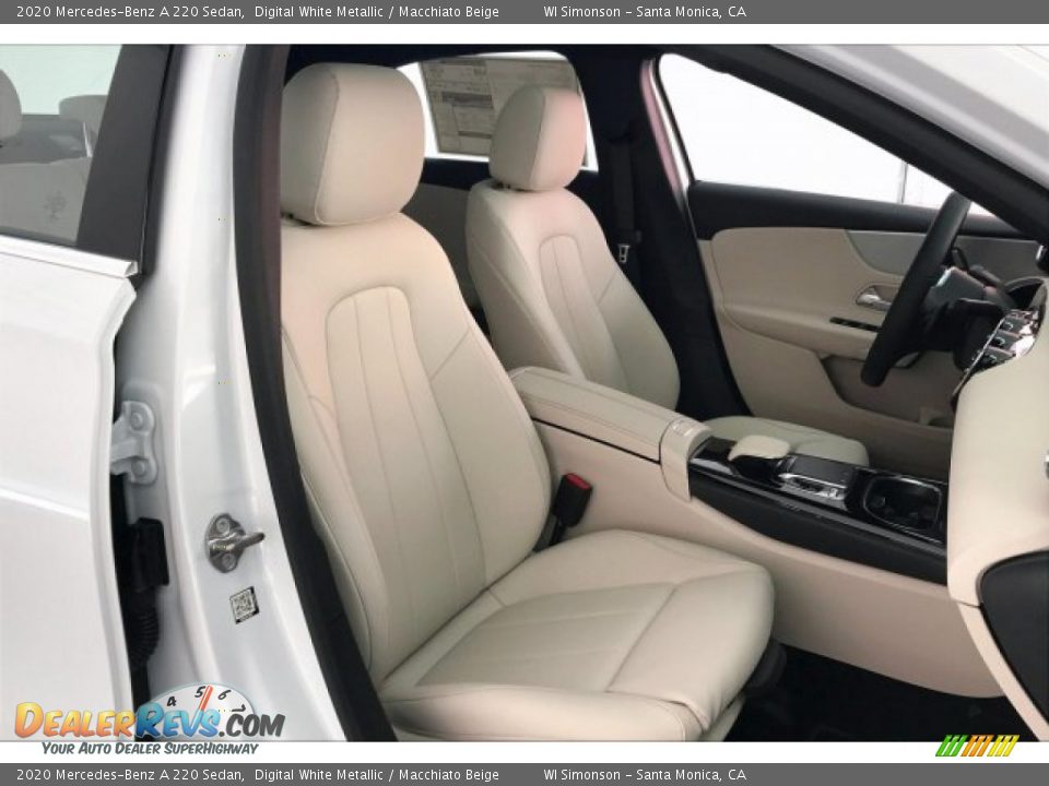 2020 Mercedes-Benz A 220 Sedan Digital White Metallic / Macchiato Beige Photo #5
