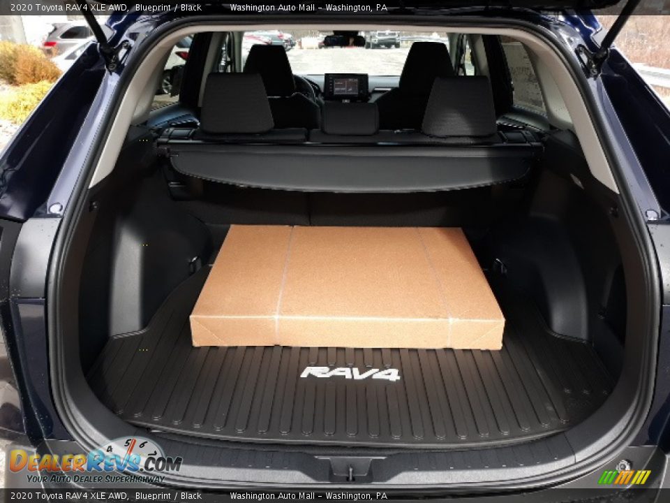 2020 Toyota RAV4 XLE AWD Blueprint / Black Photo #25