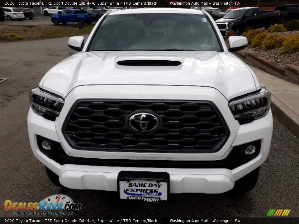 2020 Toyota Tacoma TRD Sport Double Cab 4x4 Super White / TRD Cement/Black Photo #10