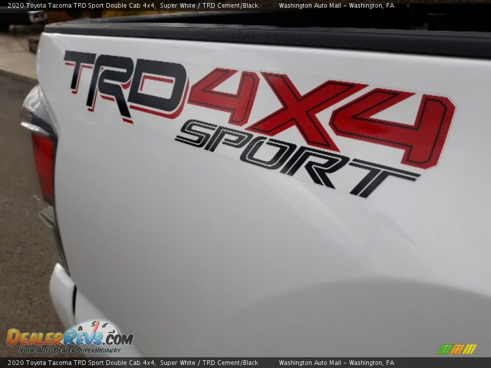 2020 Toyota Tacoma TRD Sport Double Cab 4x4 Super White / TRD Cement/Black Photo #15
