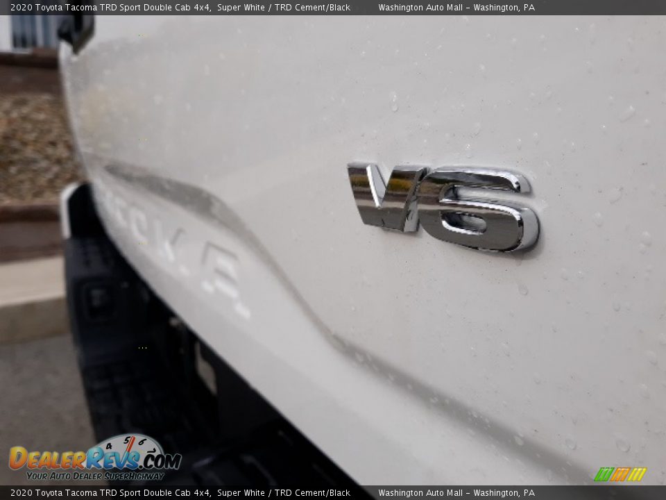 2020 Toyota Tacoma TRD Sport Double Cab 4x4 Super White / TRD Cement/Black Photo #16