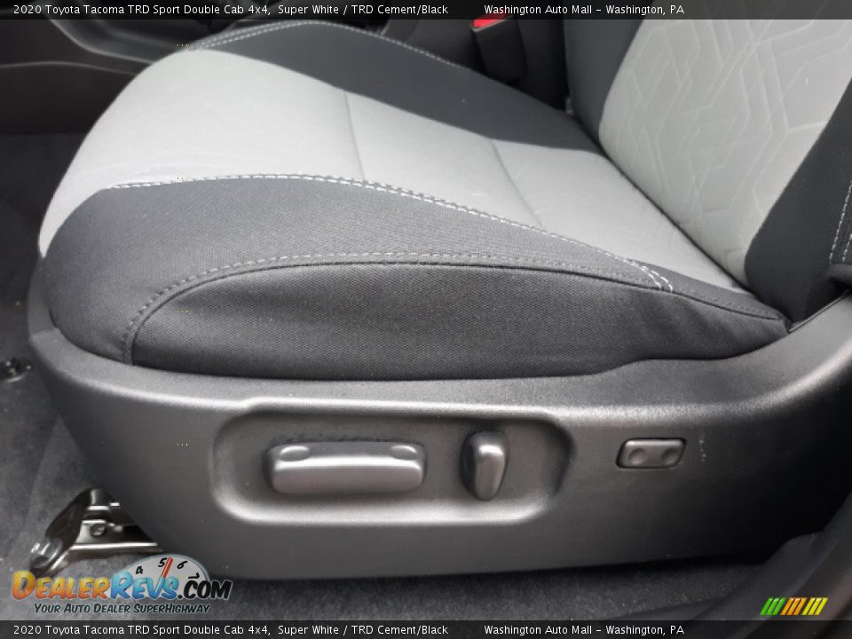 2020 Toyota Tacoma TRD Sport Double Cab 4x4 Super White / TRD Cement/Black Photo #24