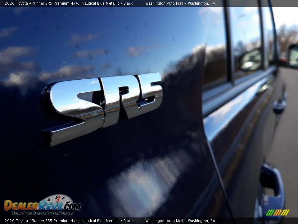 2020 Toyota 4Runner SR5 Premium 4x4 Nautical Blue Metallic / Black Photo #14
