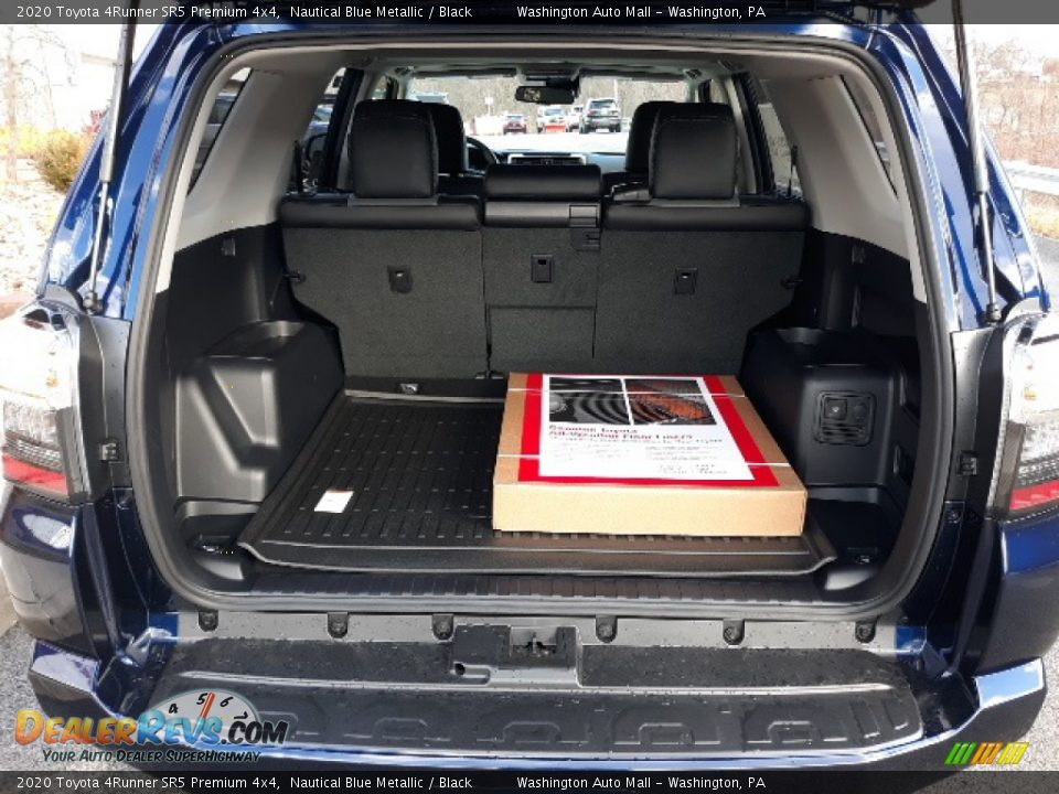 2020 Toyota 4Runner SR5 Premium 4x4 Nautical Blue Metallic / Black Photo #16