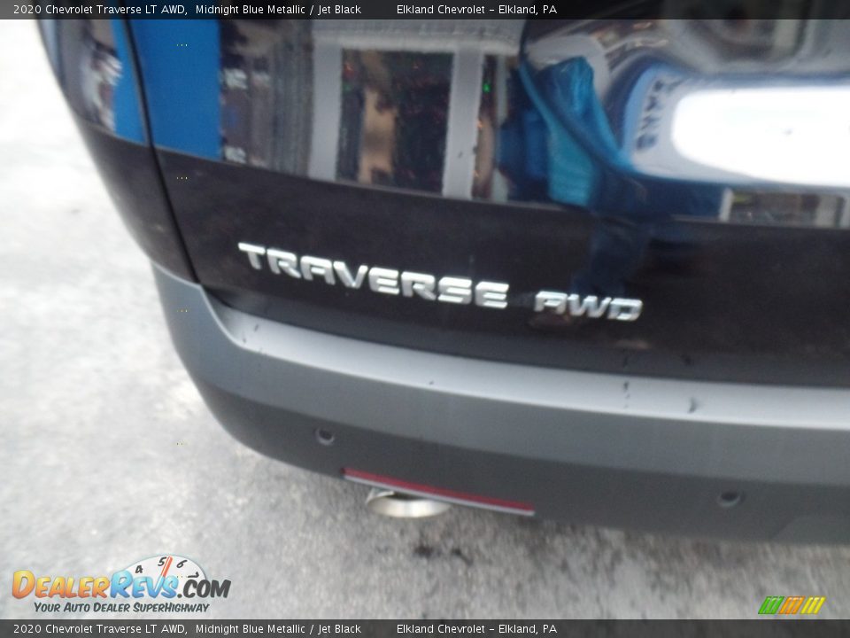 2020 Chevrolet Traverse LT AWD Midnight Blue Metallic / Jet Black Photo #12