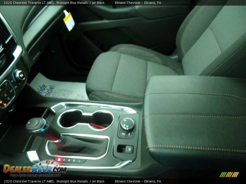 2020 Chevrolet Traverse LT AWD Midnight Blue Metallic / Jet Black Photo #31