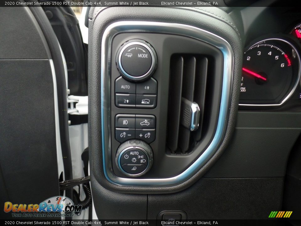 Controls of 2020 Chevrolet Silverado 1500 RST Double Cab 4x4 Photo #24