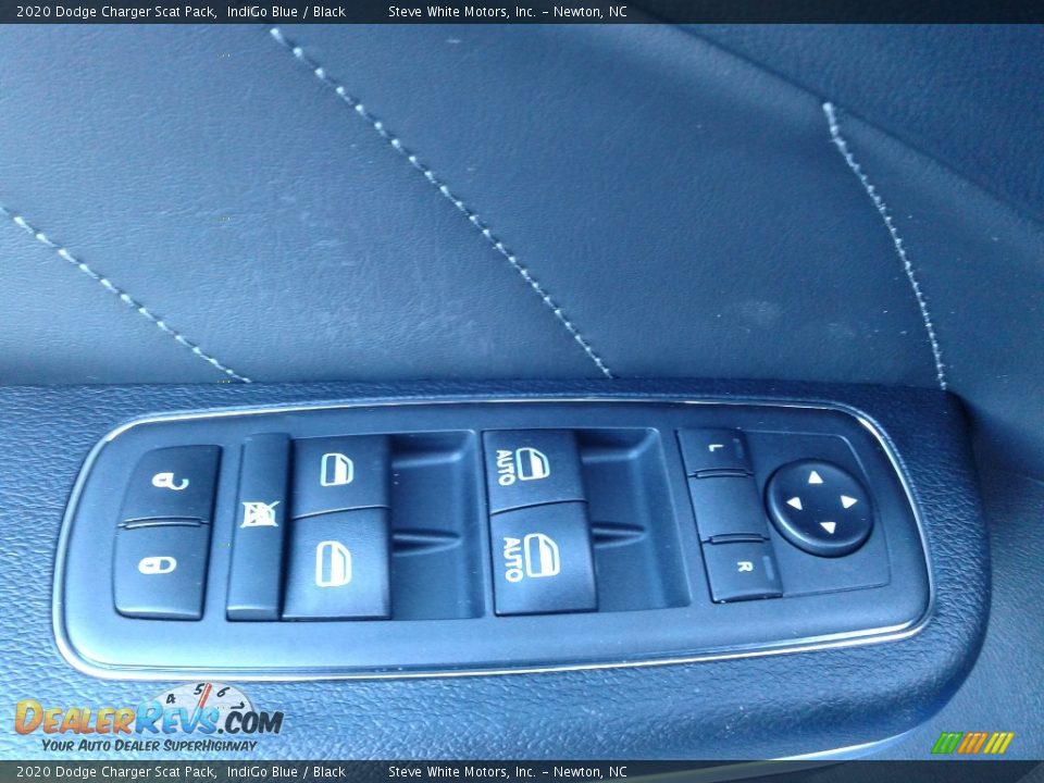Controls of 2020 Dodge Charger Scat Pack Photo #12