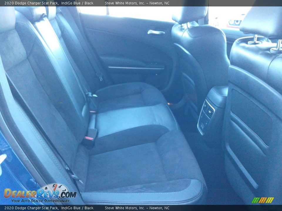 2020 Dodge Charger Scat Pack IndiGo Blue / Black Photo #18