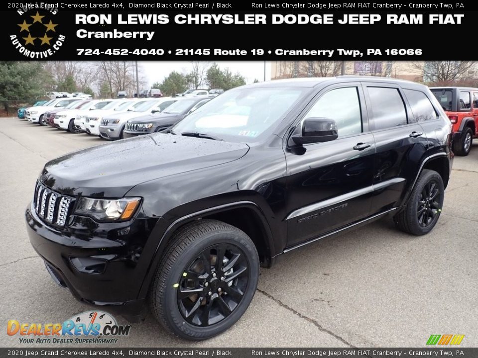 2020 Jeep Grand Cherokee Laredo 4x4 Diamond Black Crystal Pearl / Black Photo #1