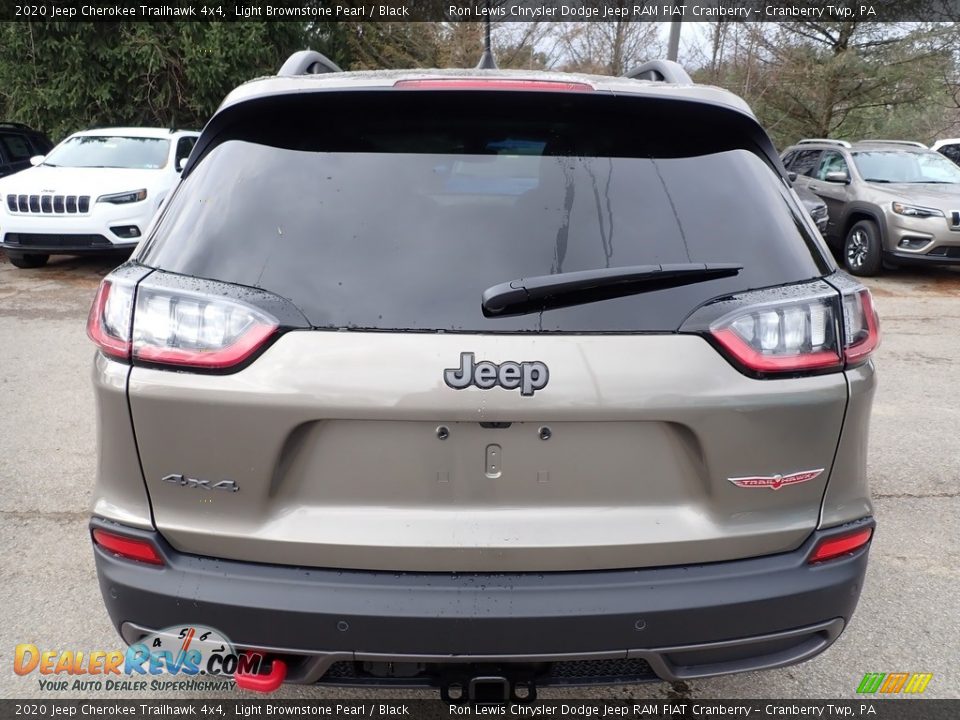 2020 Jeep Cherokee Trailhawk 4x4 Light Brownstone Pearl / Black Photo #4