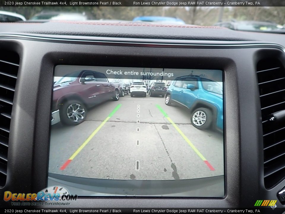 2020 Jeep Cherokee Trailhawk 4x4 Light Brownstone Pearl / Black Photo #17