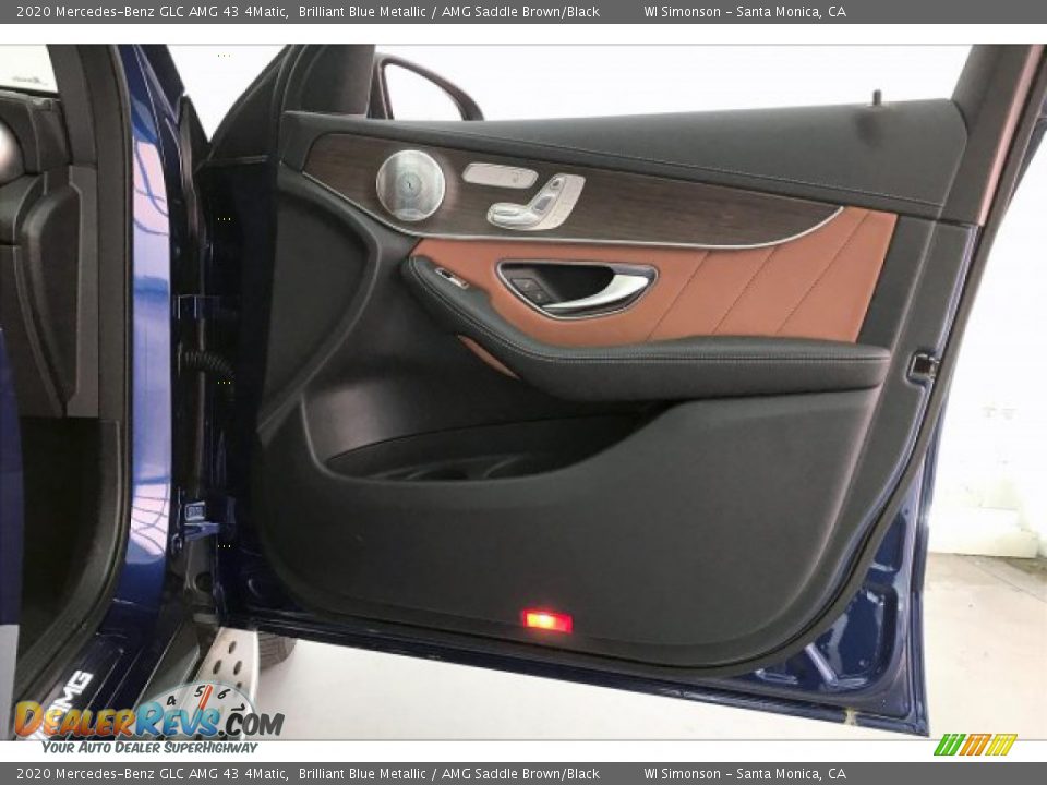 Door Panel of 2020 Mercedes-Benz GLC AMG 43 4Matic Photo #30