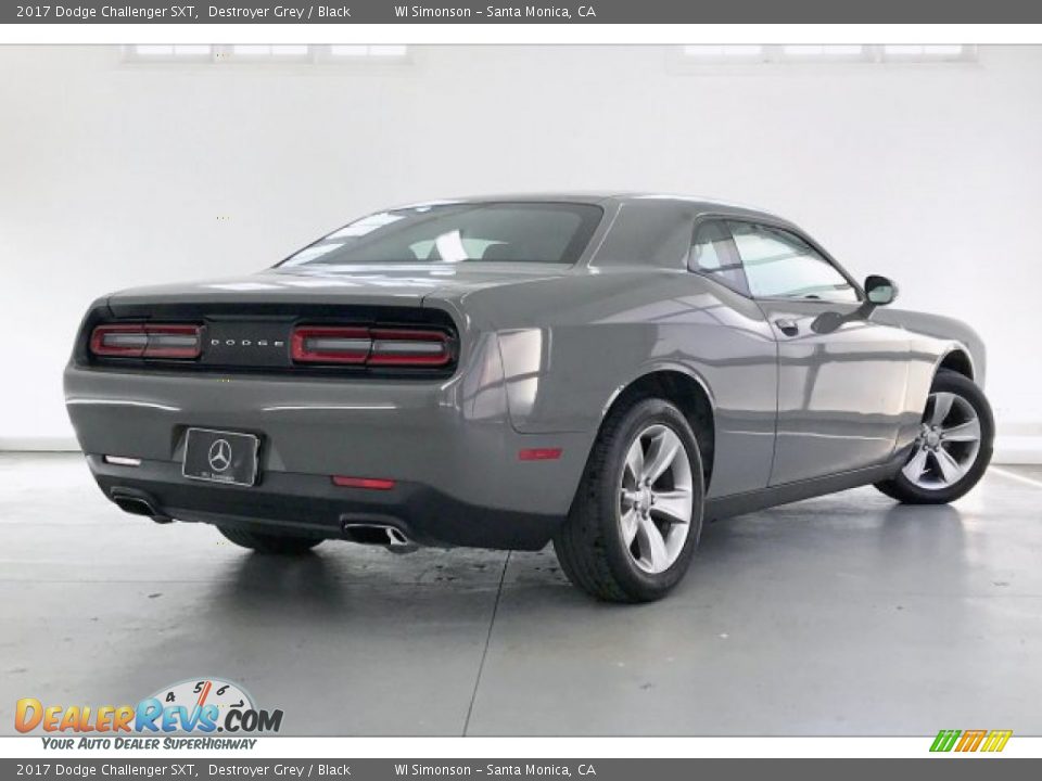 2017 Dodge Challenger SXT Destroyer Grey / Black Photo #16
