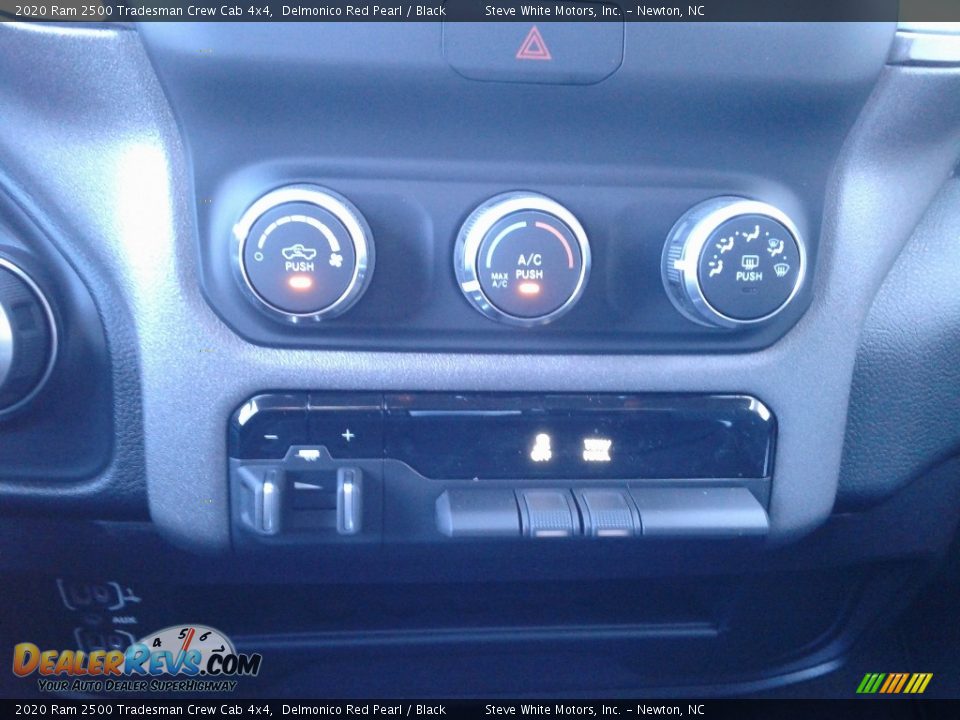 Controls of 2020 Ram 2500 Tradesman Crew Cab 4x4 Photo #23