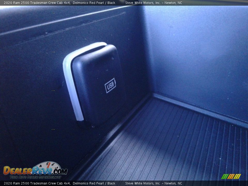 2020 Ram 2500 Tradesman Crew Cab 4x4 Delmonico Red Pearl / Black Photo #25