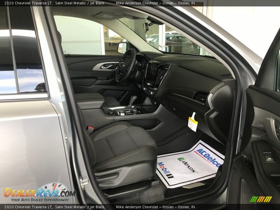 2020 Chevrolet Traverse LT Satin Steel Metallic / Jet Black Photo #13