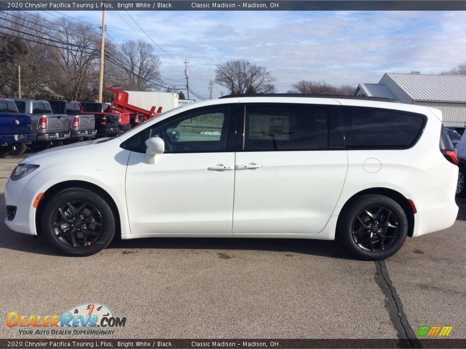 2020 Chrysler Pacifica Touring L Plus Bright White / Black Photo #6