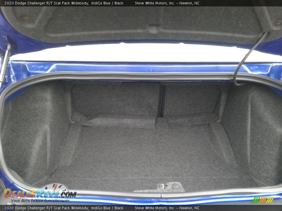 2020 Dodge Challenger R/T Scat Pack Widebody IndiGo Blue / Black Photo #13