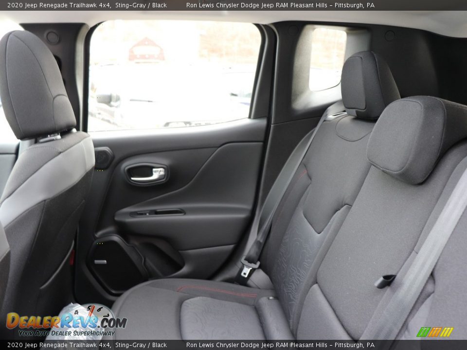 2020 Jeep Renegade Trailhawk 4x4 Sting-Gray / Black Photo #12