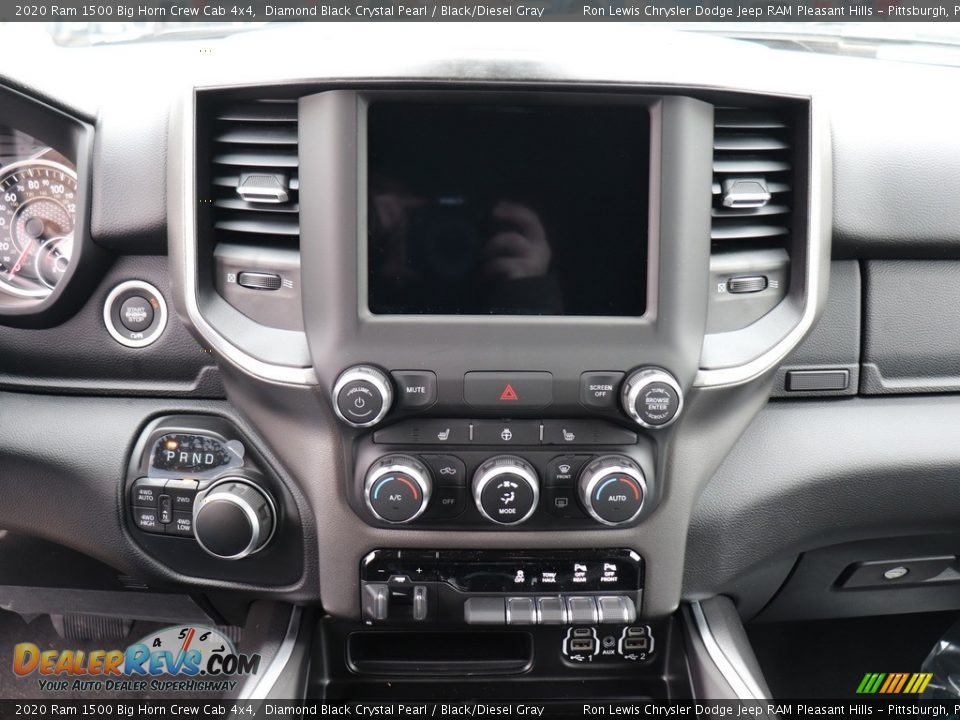 2020 Ram 1500 Big Horn Crew Cab 4x4 Diamond Black Crystal Pearl / Black/Diesel Gray Photo #16