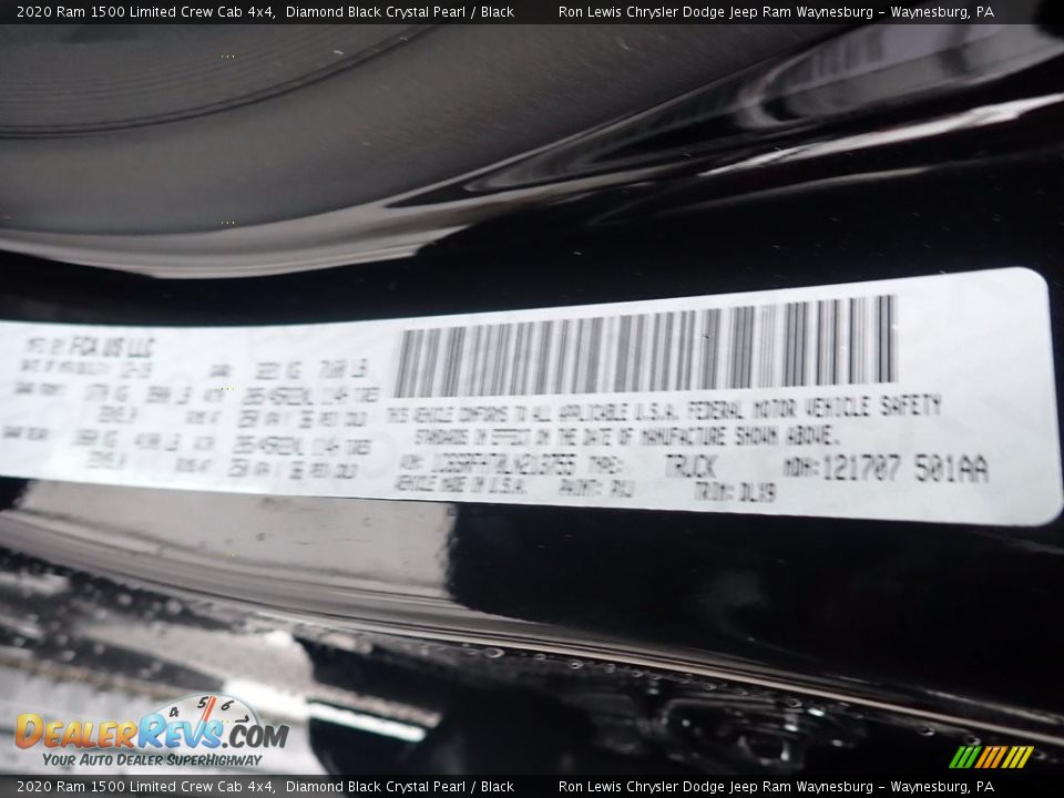 2020 Ram 1500 Limited Crew Cab 4x4 Diamond Black Crystal Pearl / Black Photo #15