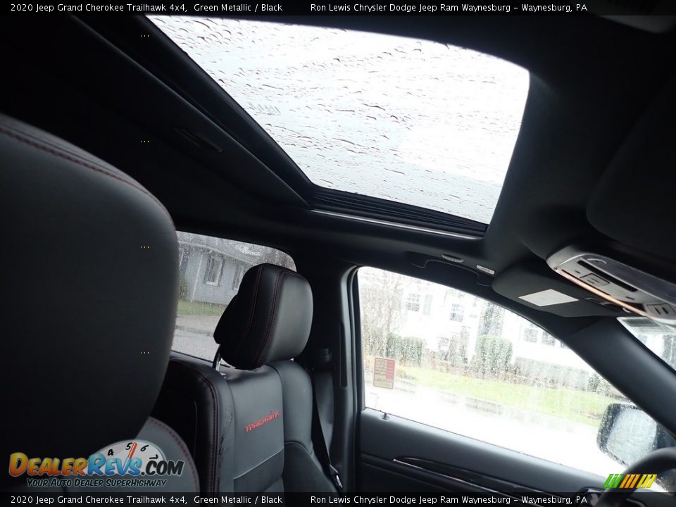 2020 Jeep Grand Cherokee Trailhawk 4x4 Green Metallic / Black Photo #12