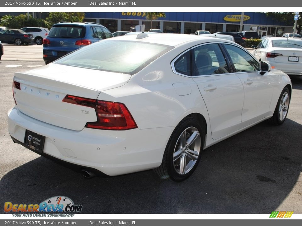 2017 Volvo S90 T5 Ice White / Amber Photo #9
