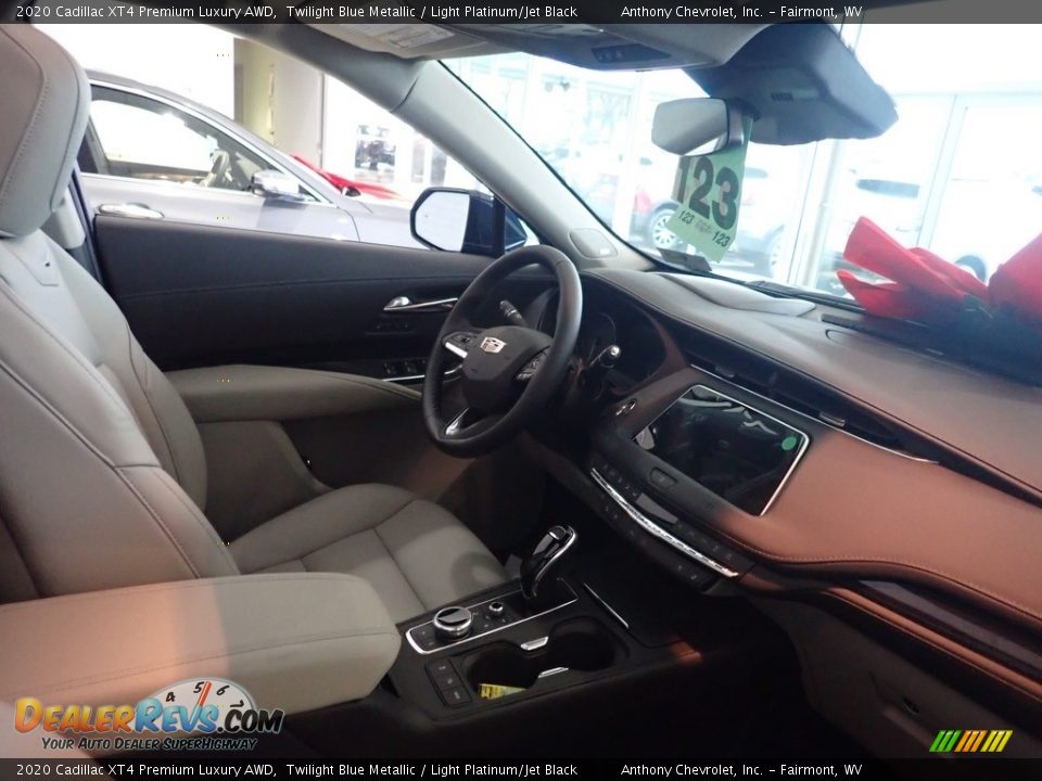 2020 Cadillac XT4 Premium Luxury AWD Twilight Blue Metallic / Light Platinum/Jet Black Photo #5
