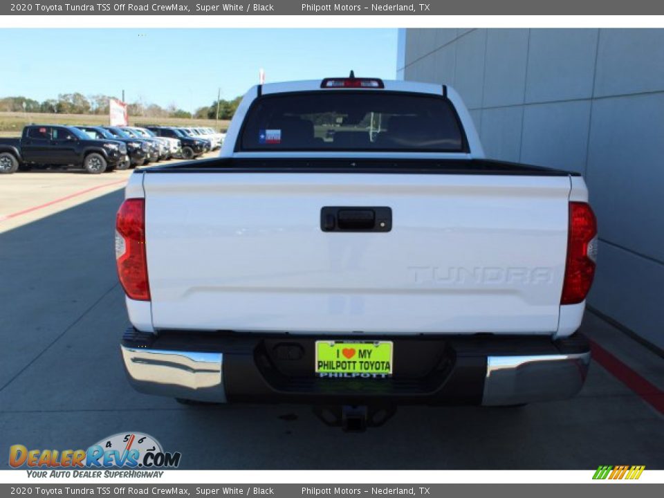2020 Toyota Tundra TSS Off Road CrewMax Super White / Black Photo #7