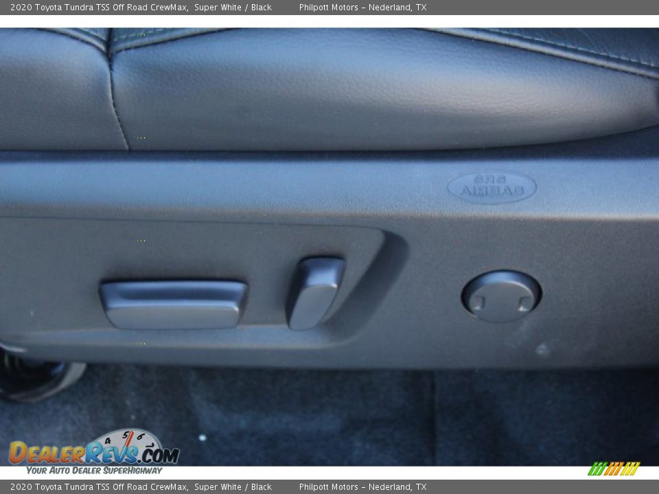 2020 Toyota Tundra TSS Off Road CrewMax Super White / Black Photo #11