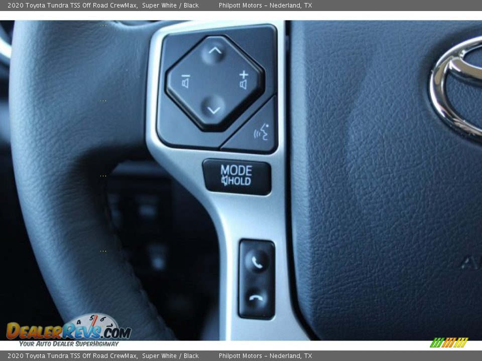 2020 Toyota Tundra TSS Off Road CrewMax Super White / Black Photo #14