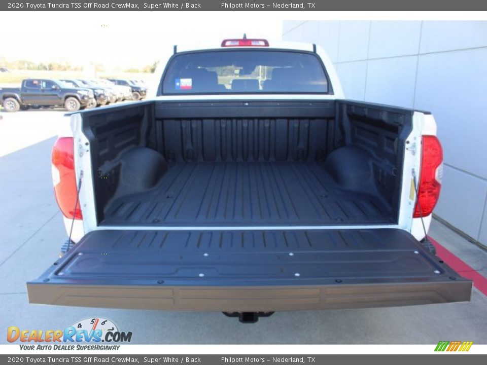 2020 Toyota Tundra TSS Off Road CrewMax Super White / Black Photo #23