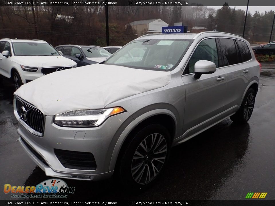 2020 Volvo XC90 T5 AWD Momentum Bright Silver Metallic / Blond Photo #5