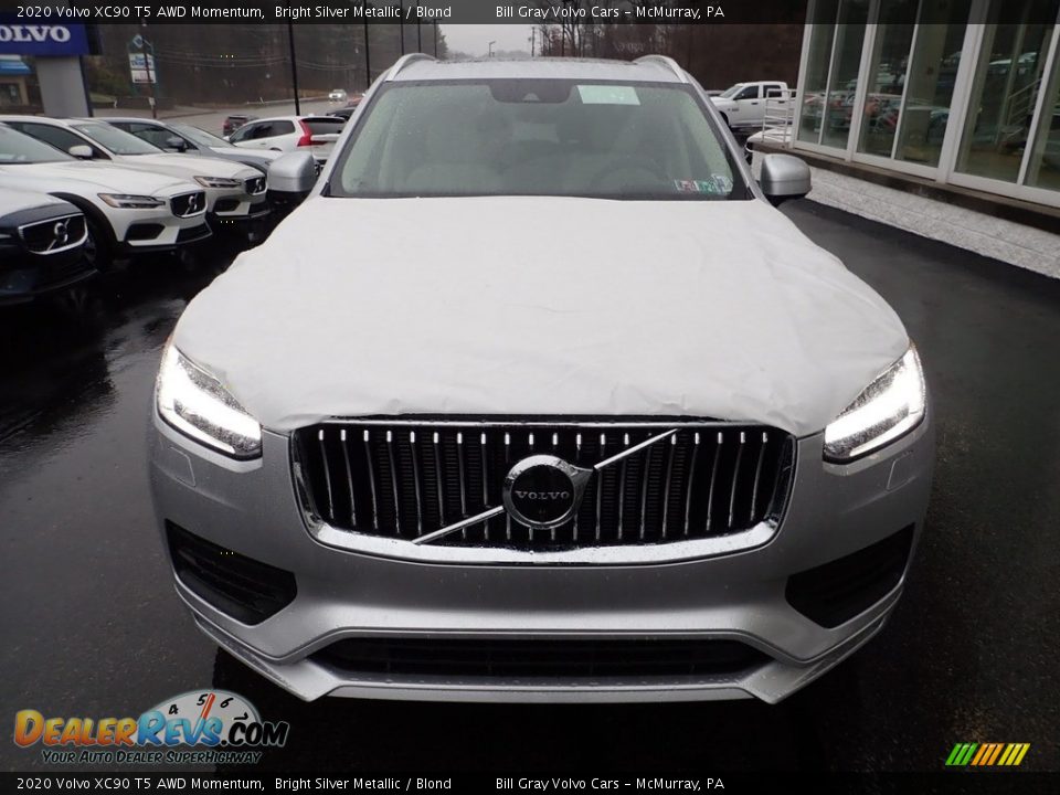 2020 Volvo XC90 T5 AWD Momentum Bright Silver Metallic / Blond Photo #6