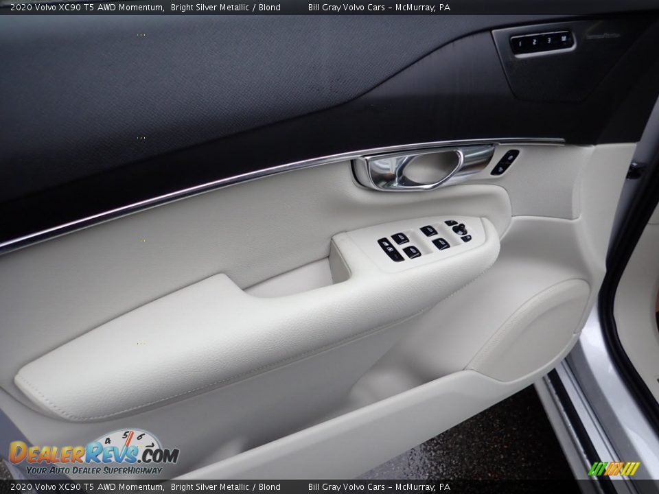 2020 Volvo XC90 T5 AWD Momentum Bright Silver Metallic / Blond Photo #11